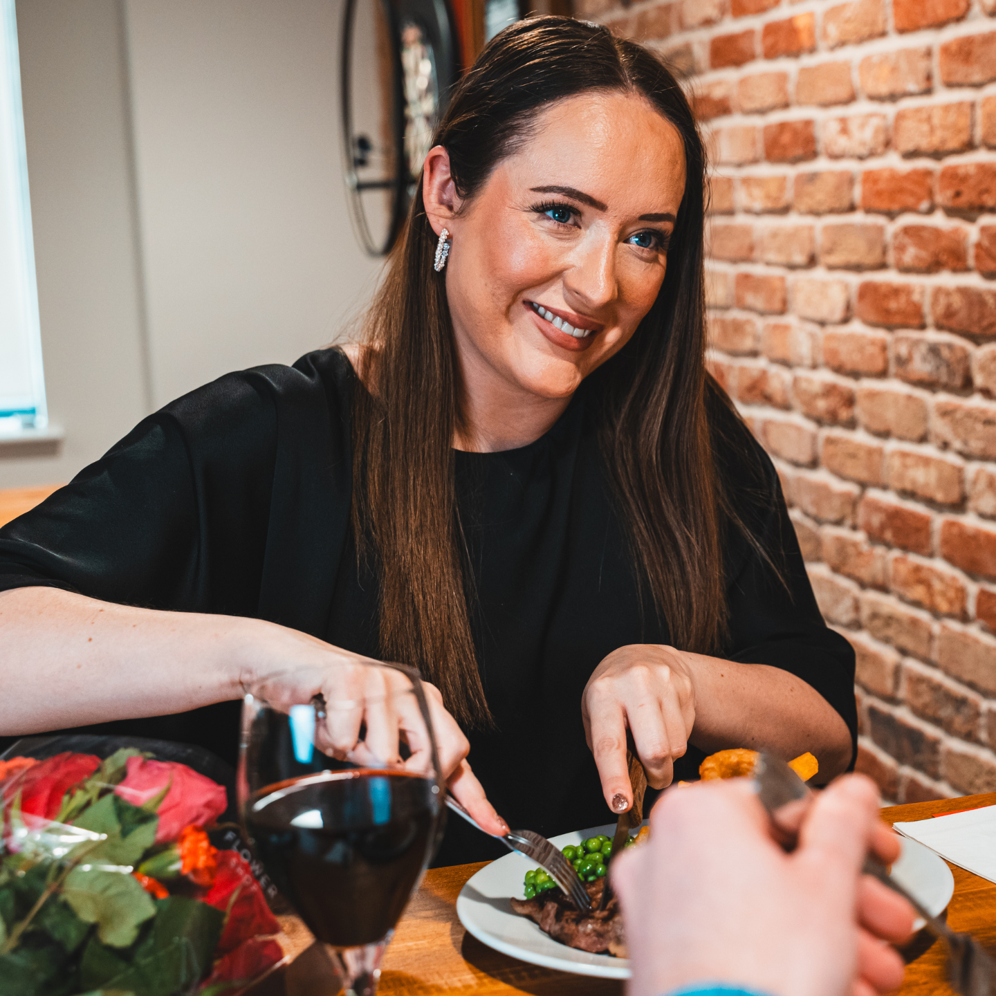 Valentine’s Weekend Dining & Treat Menu at The Queen Of Hearts in Daventry